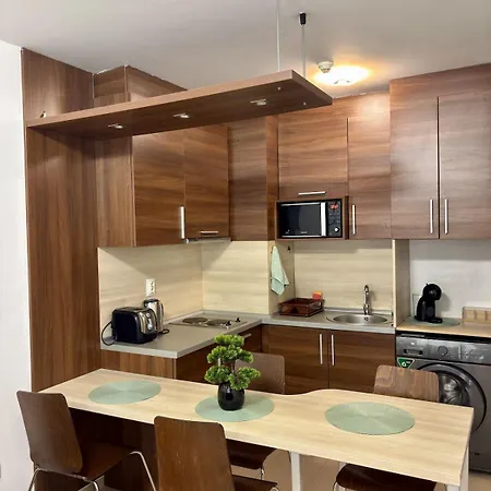 Διαμέρισμα Spacious Cozy 2br Home2host *